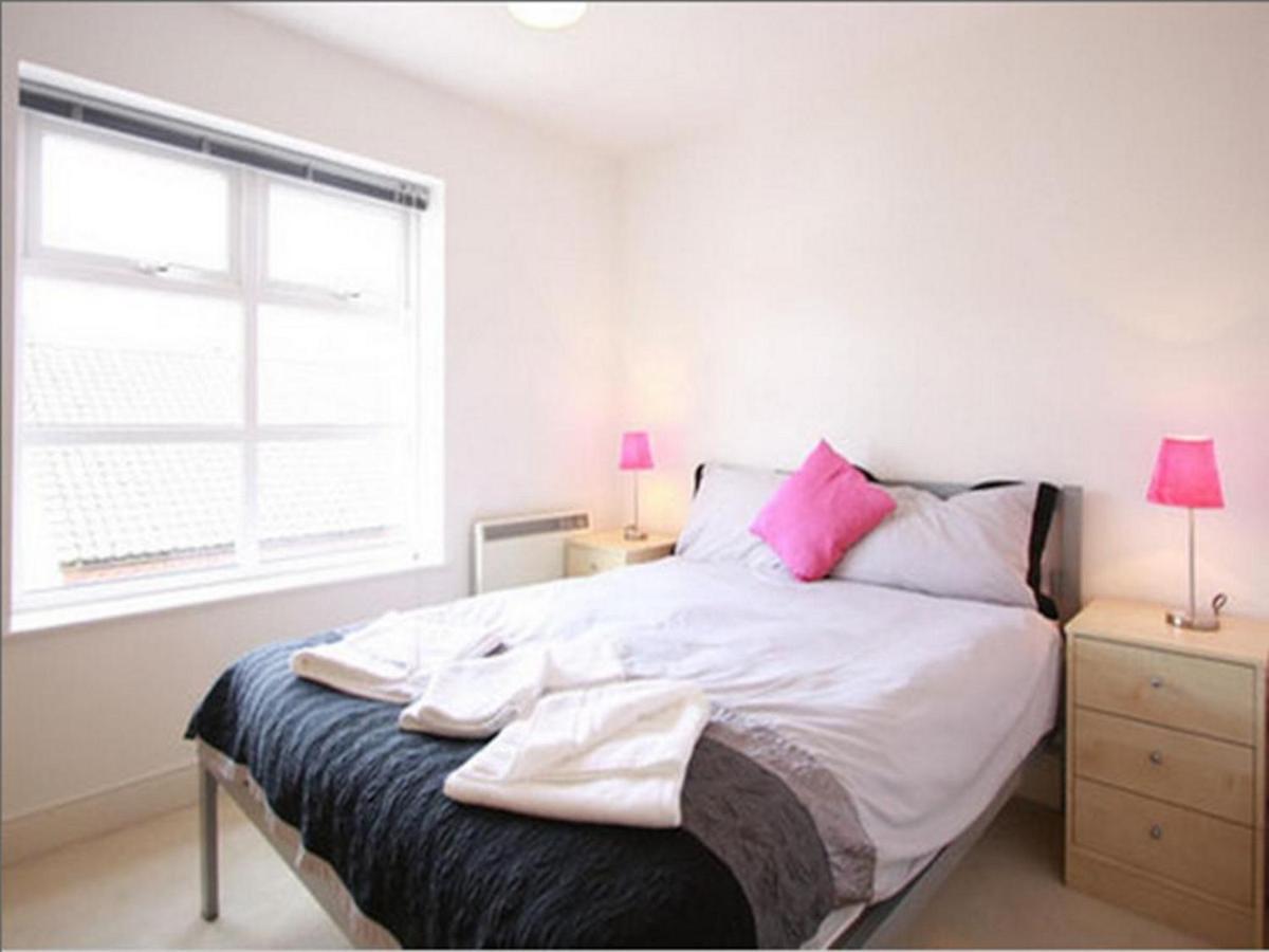 Woodsmill Quay Apartments York Room photo